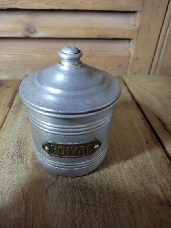 Spice pot box Trundle Aluminum brass Pepper Old vintage