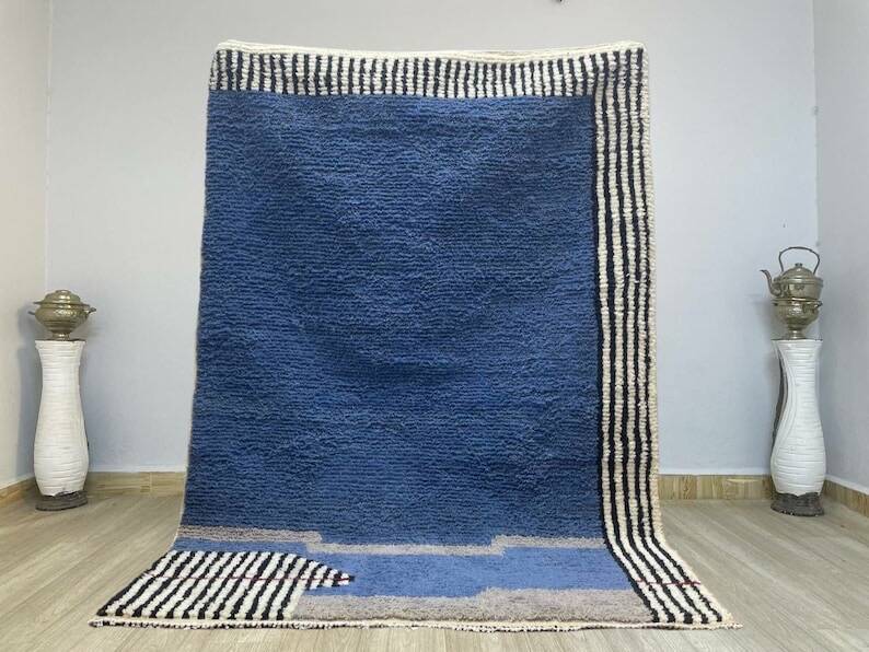 Traditional handmade Moroccan rug, blue, size 1.5/2.5 m.