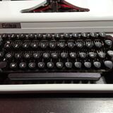 Erika Model 106 typewriter