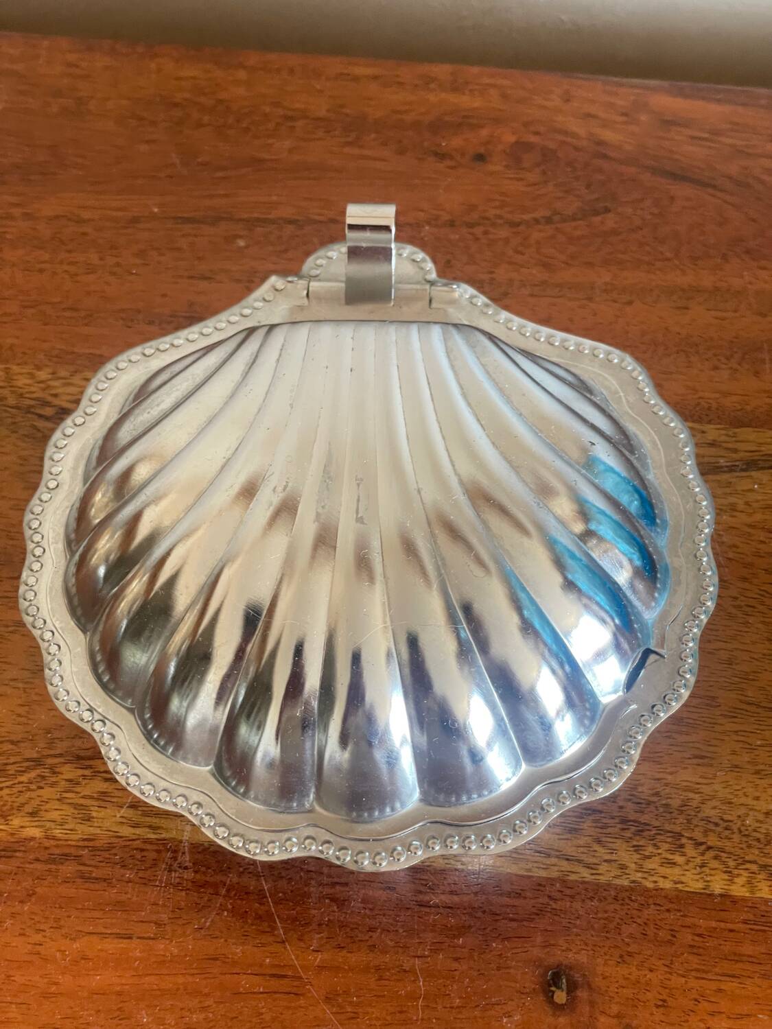 Scallop shell butter dish