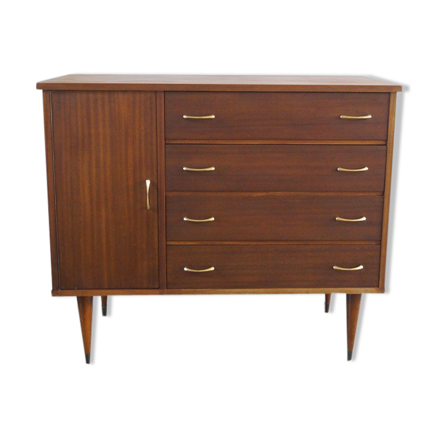 Spindle foot chest of drawers 1960