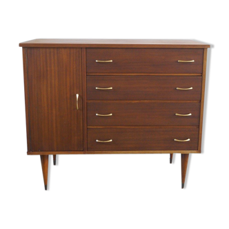 Spindle foot chest of drawers 1960