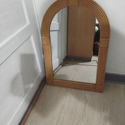 Miroir mural en bois sculpté – Style vintage