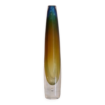 Swedish vase by Vicke Lindstrand for Kosta