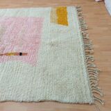 Handmade wool rug size 150 x 250 cm