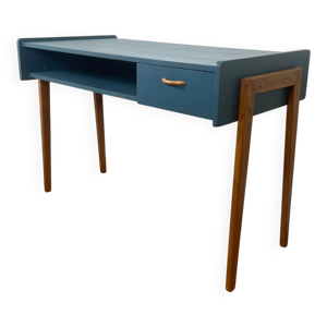 Bureau vintage moderniste