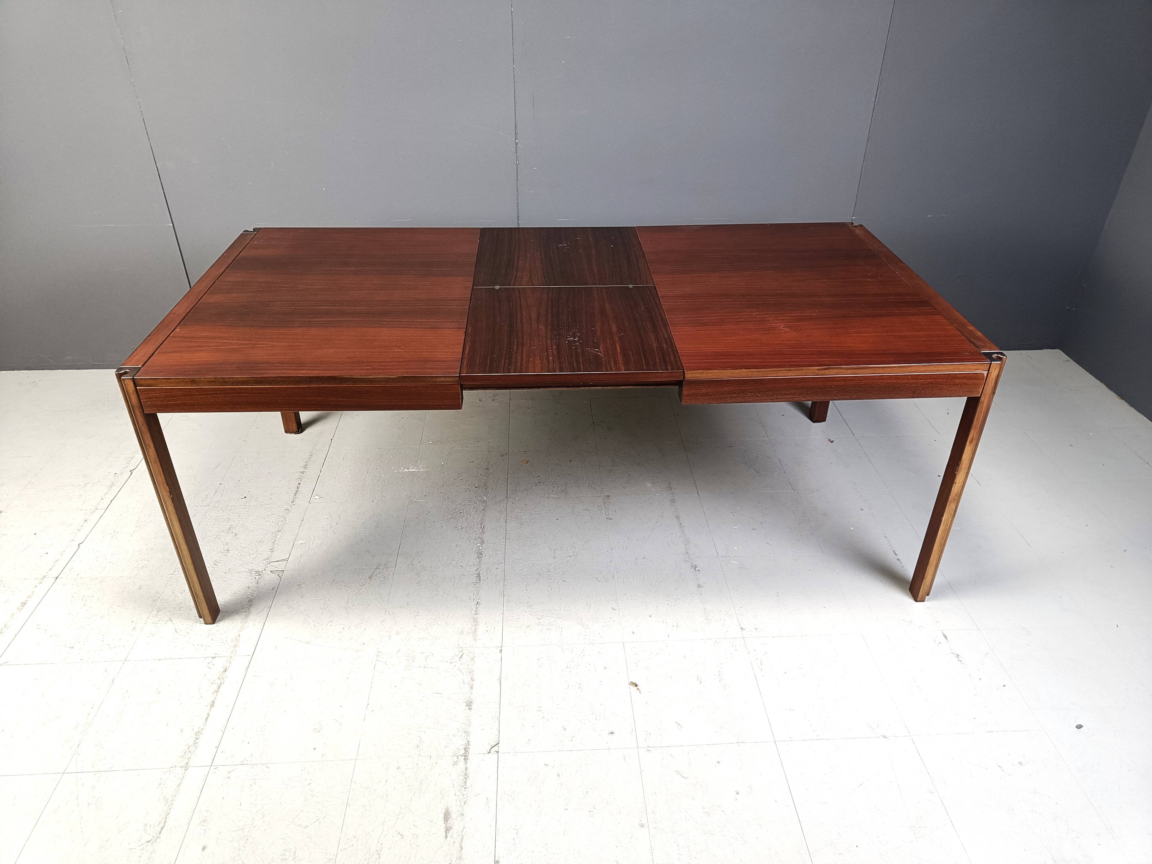 Table à manger vintage 4D par Angelo Mangiarotti pour Molteni, 1970
