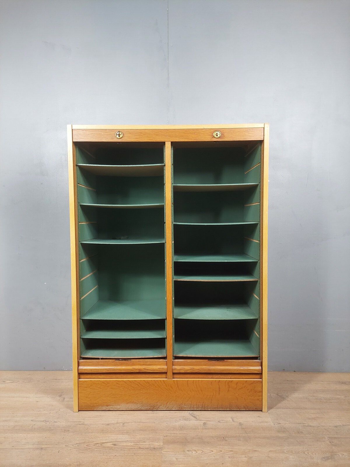 Double curtain binder