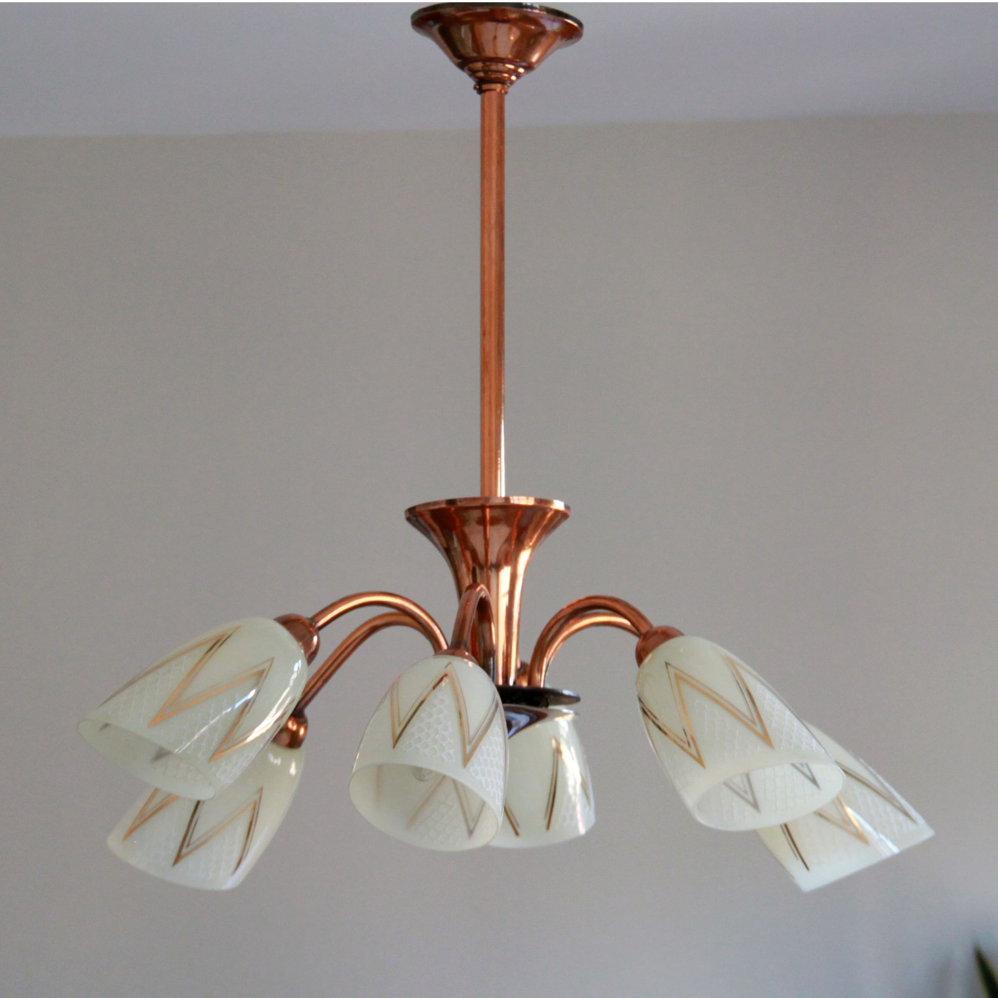 Chandelier copper tulip golden glass and white patterns 6 lights old vintage luminaire restored
