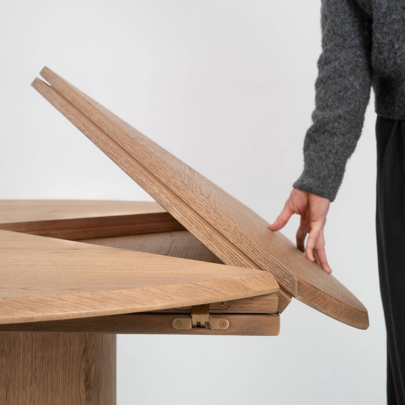 Natural Oak Round/Square Table