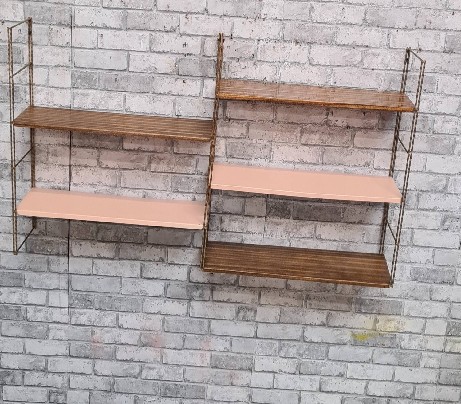 Vintage metal shelf. 85x58x17