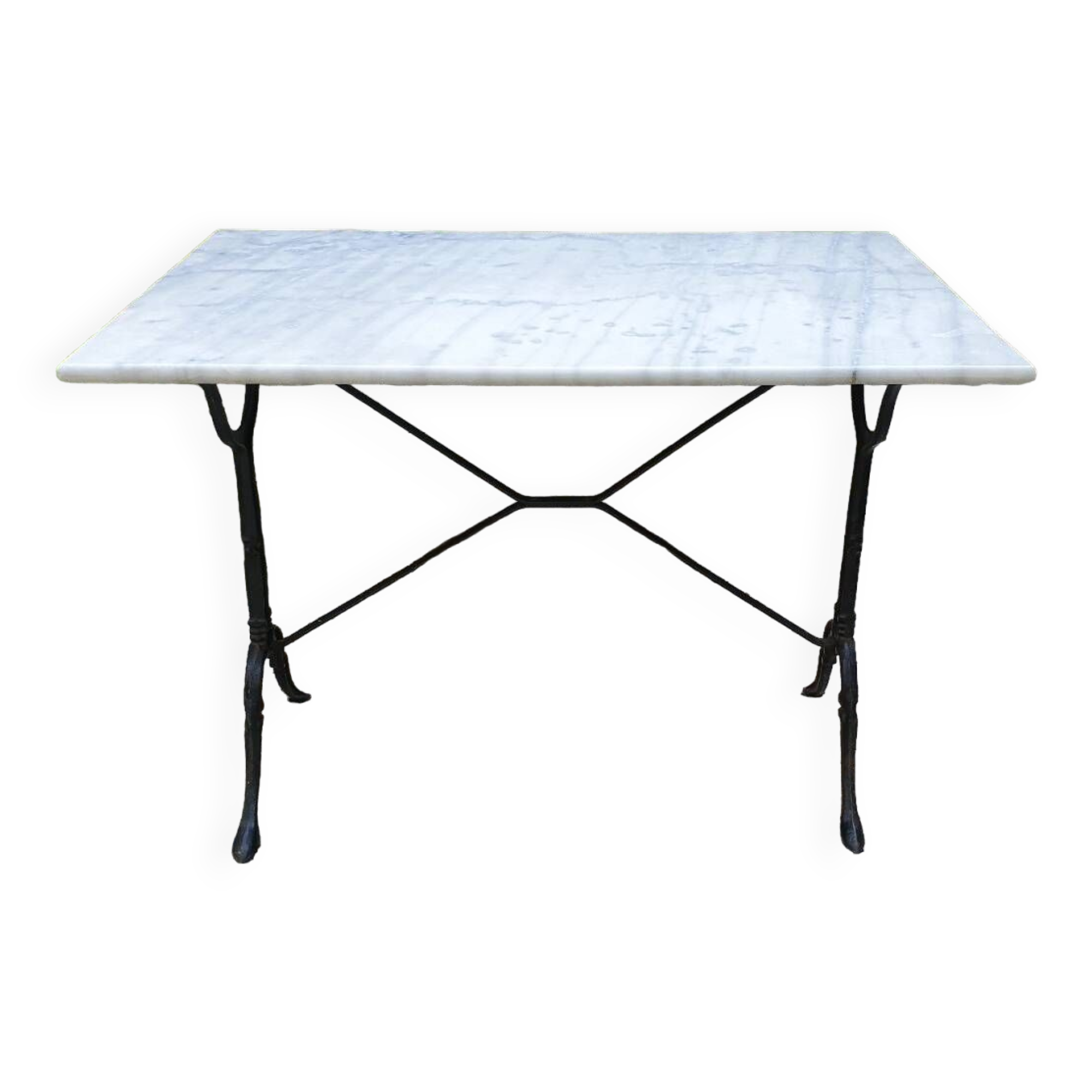 Bistro table in white Carrara marble and cast iron