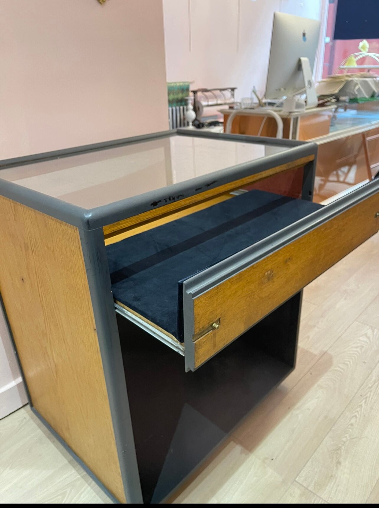 Comptoir vitrine vintage, 1950s