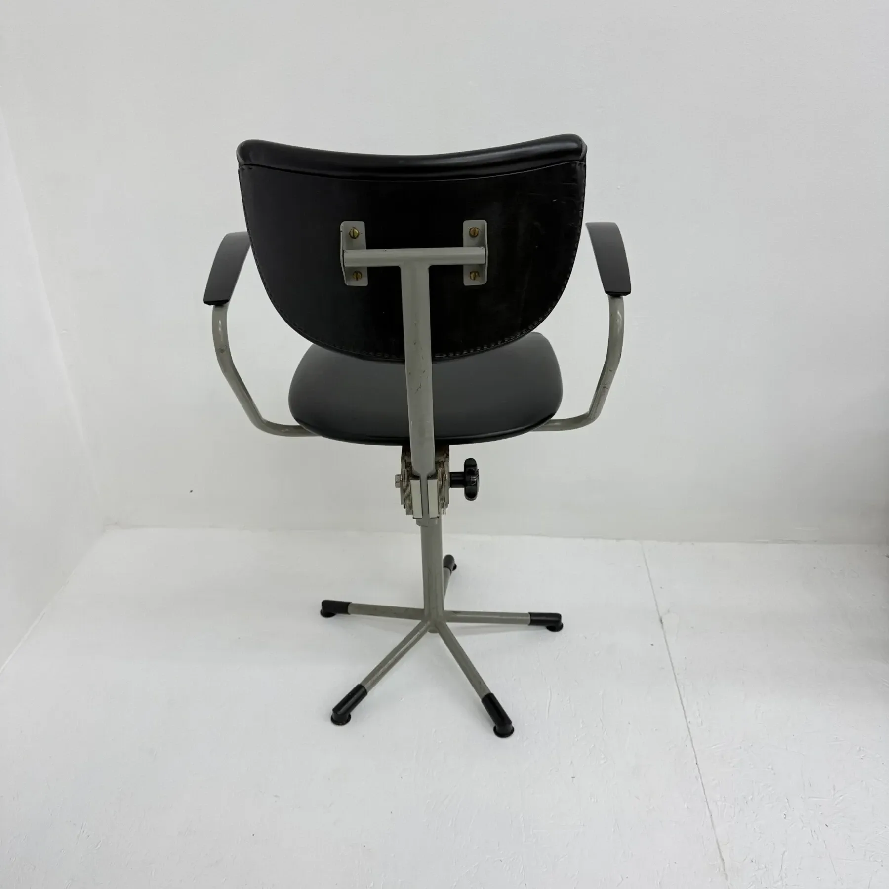 Mid-century 3311 desk chair by Toon de Wit for Gebroeders de Wit, 1960s