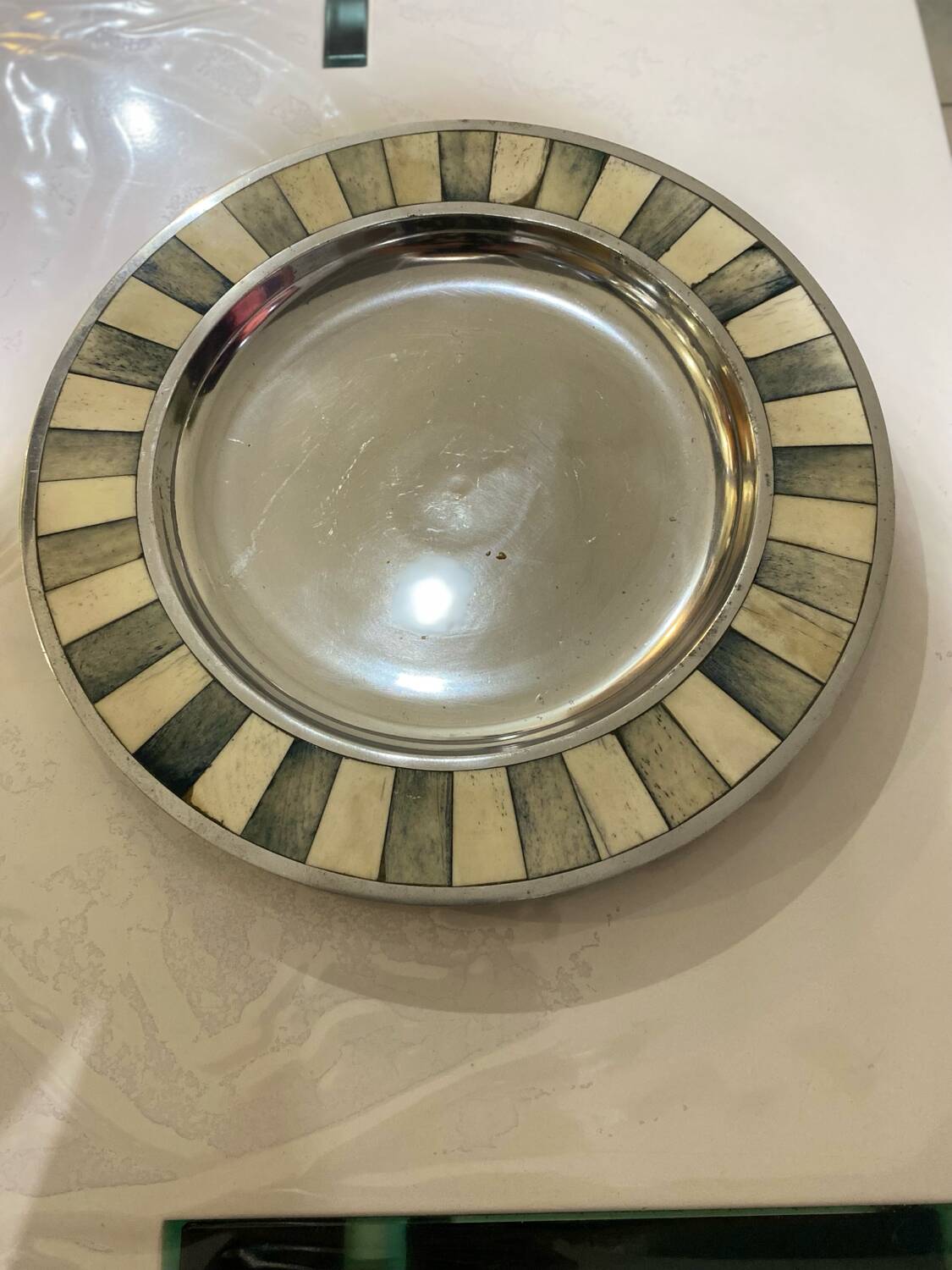 Decorative aluminum plate
