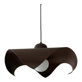 Suspension design en métal plié