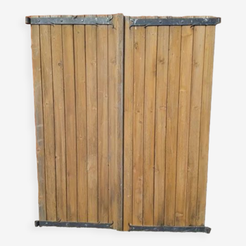 Wooden shutters natural patina 147cm