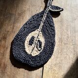 Trivet, braided fibers