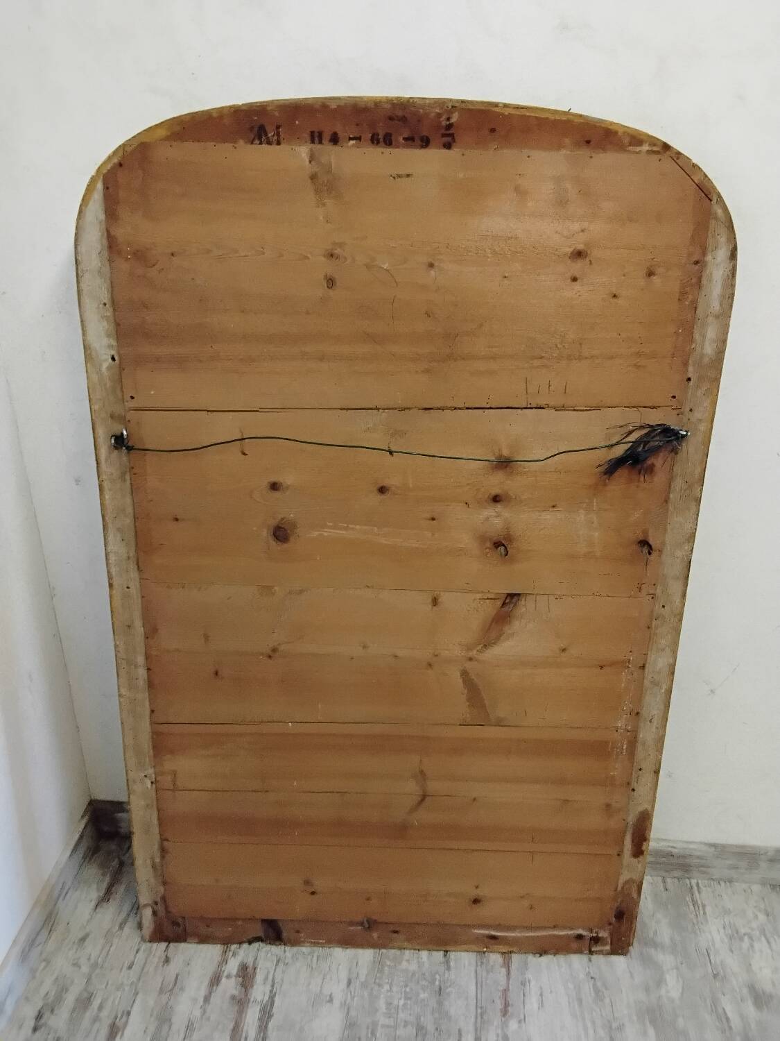 Grand miroir ancien