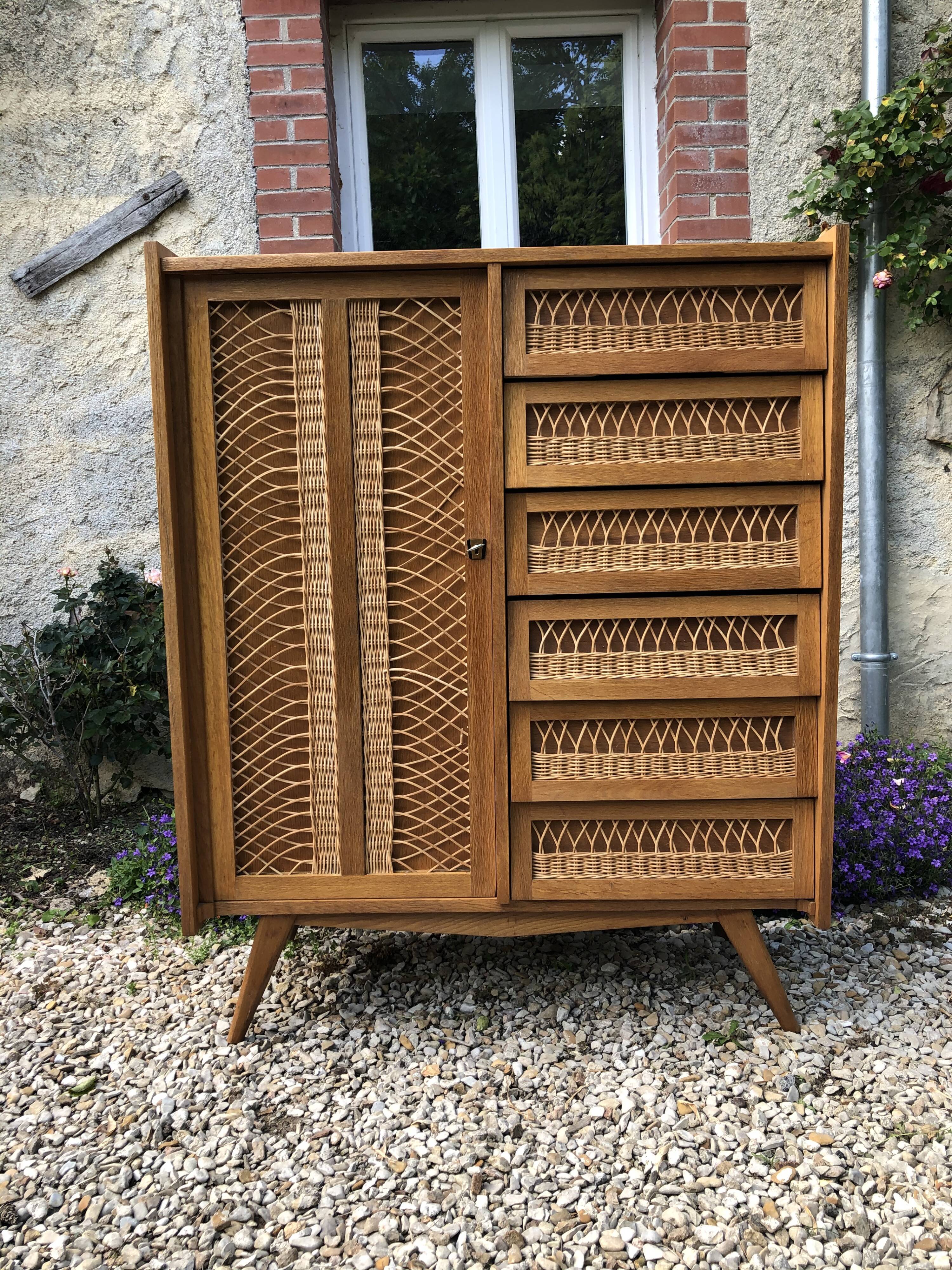 Chest of drawers in vintage rattan 60s