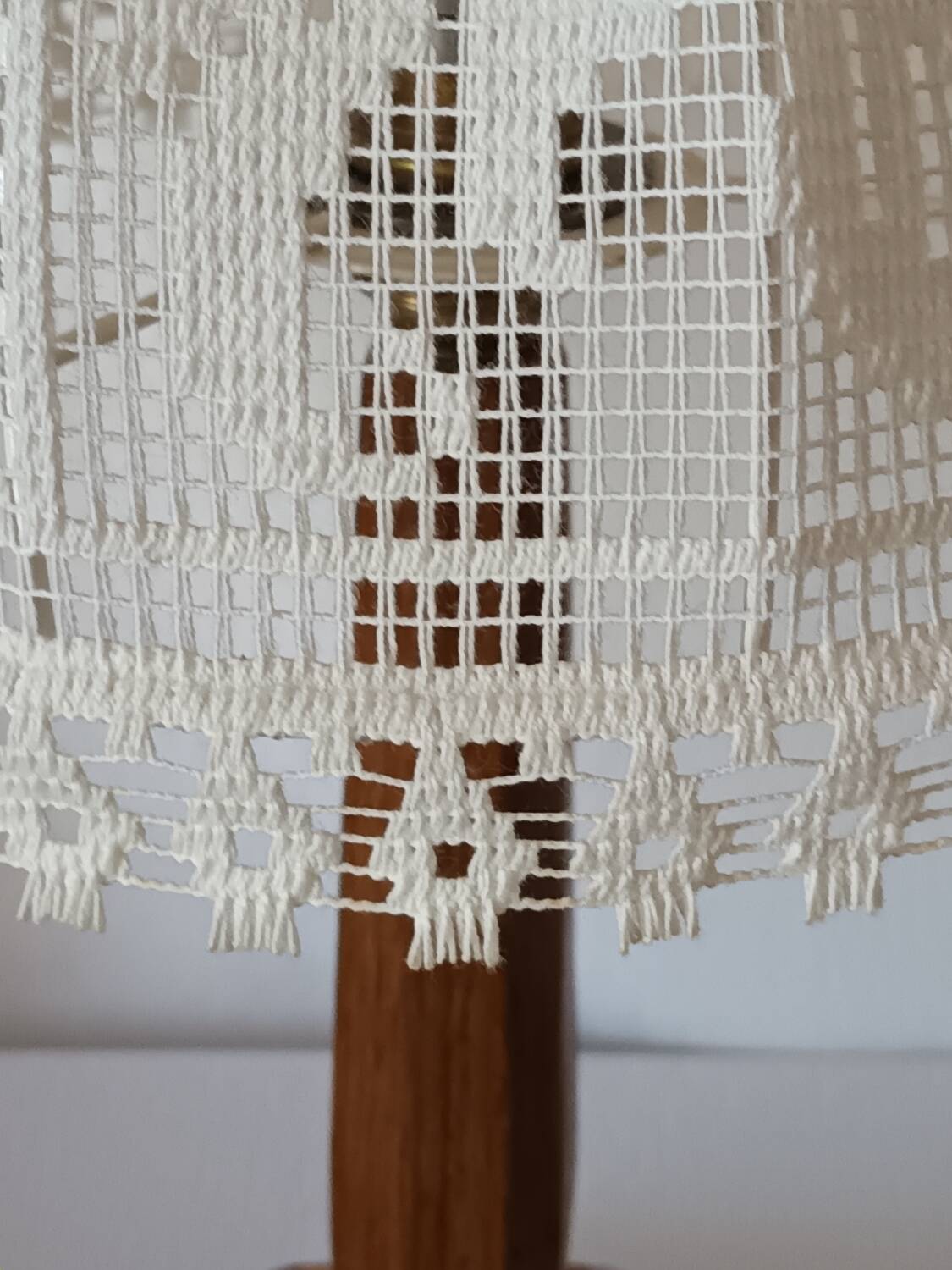 Vintage lace marquetry bedside lamp