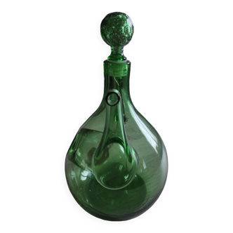 Glass carafe