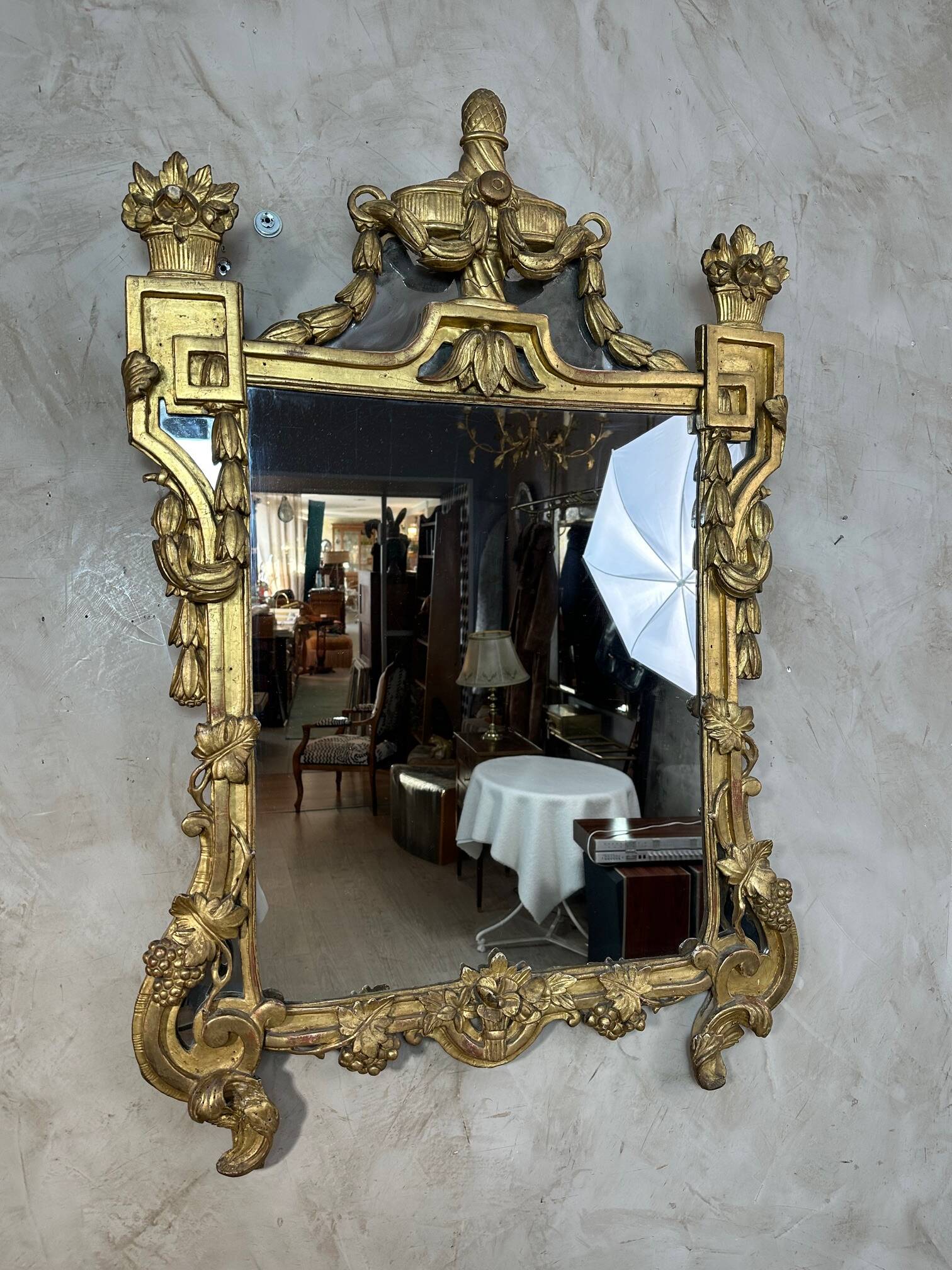 18th century giltwood mirror