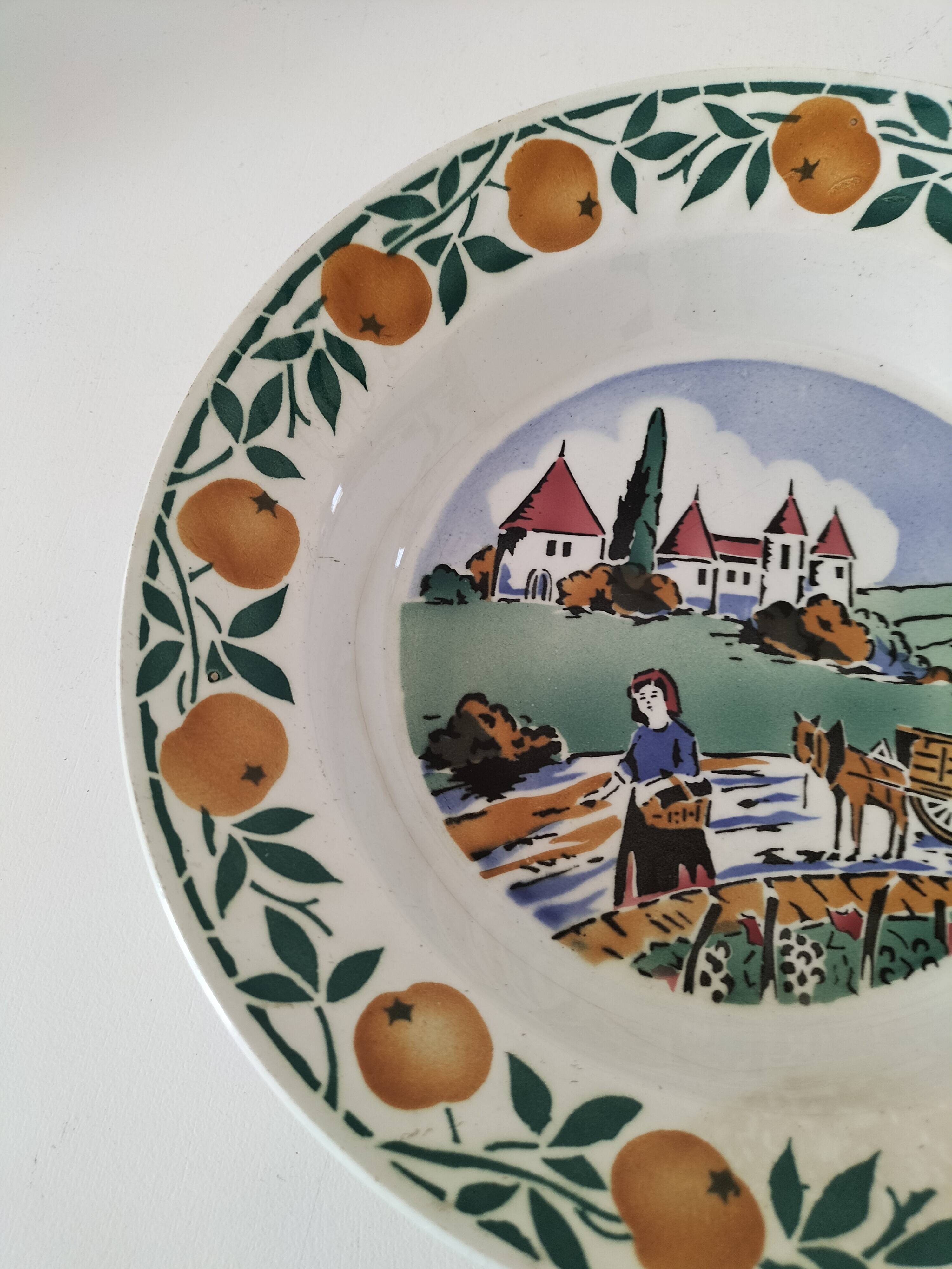 Pair of Saint Amandinoise deep dishes from the 50s