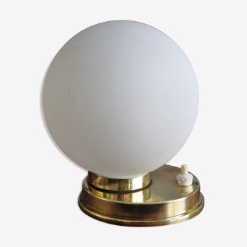 Lampe laiton opaline années 50