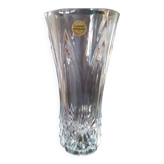 Arc crystal vase