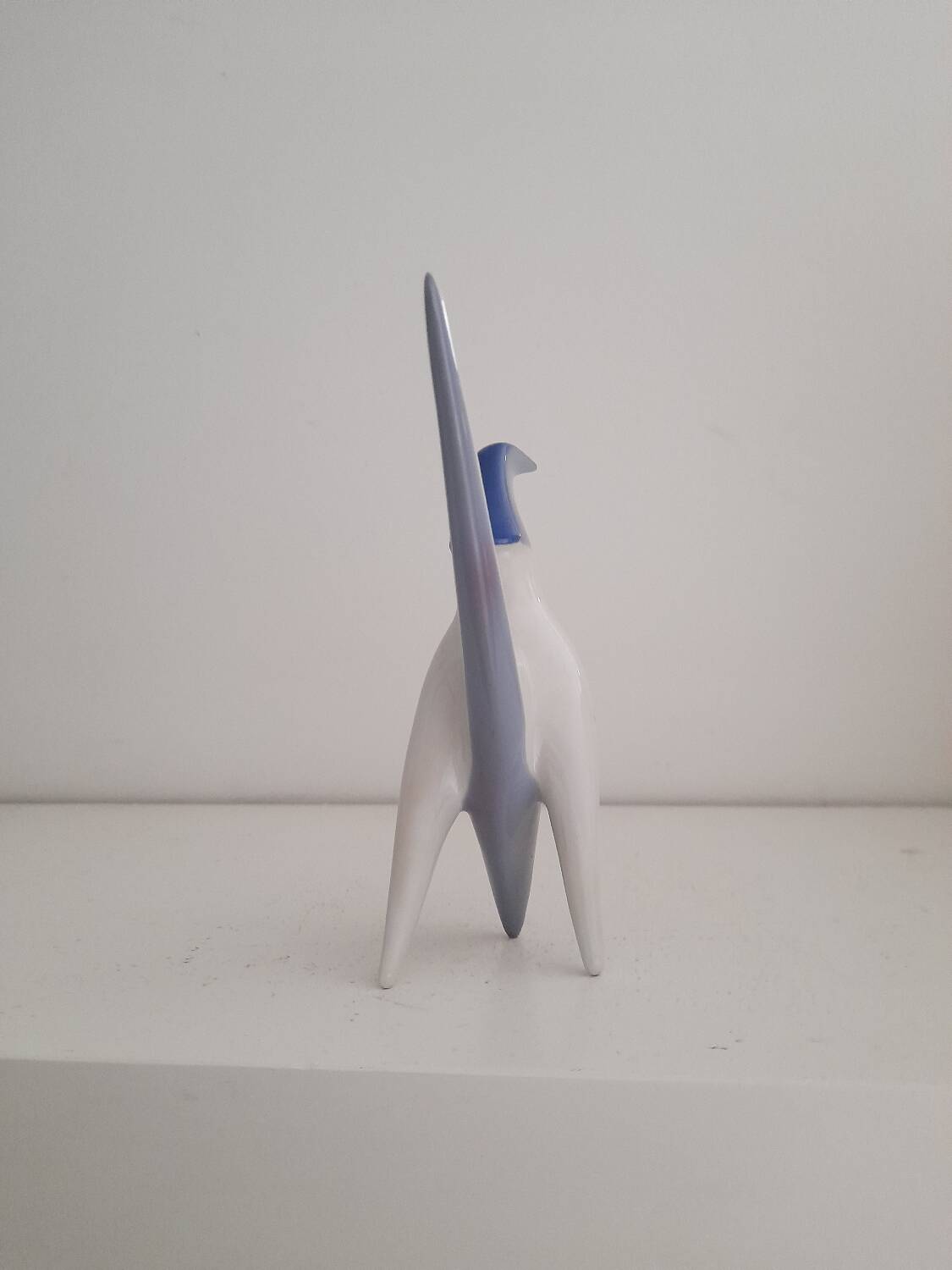 Grue de Vladimir Tichy pour Royal Dux