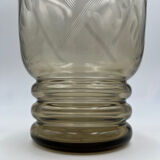 Vase en verre fumé