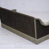 Canapé 3 places danois des années 1970, velours vert, bois de hêtre.