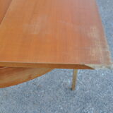 Modular scandinavian table