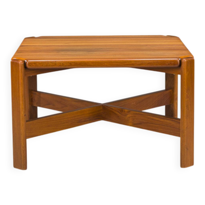 Table basse danoise en teck attribuée à Niels Bach, années 1960