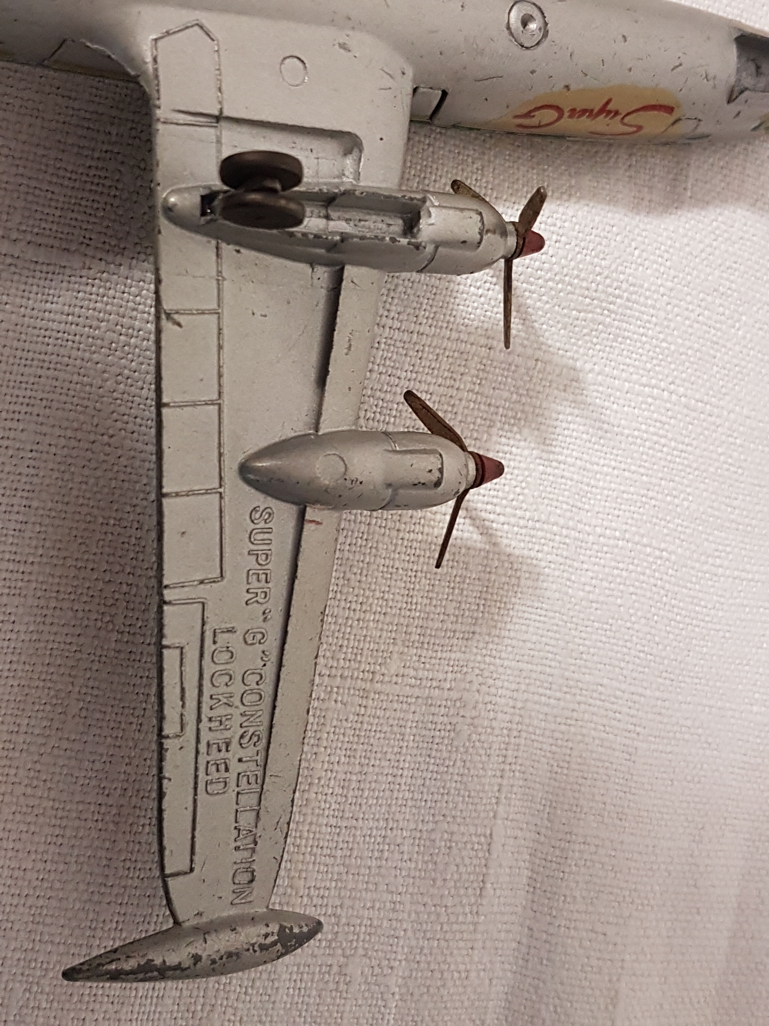 DINKY SUPERTOYS 60C "SUPER G CONSTELLATION" LOCKHEED