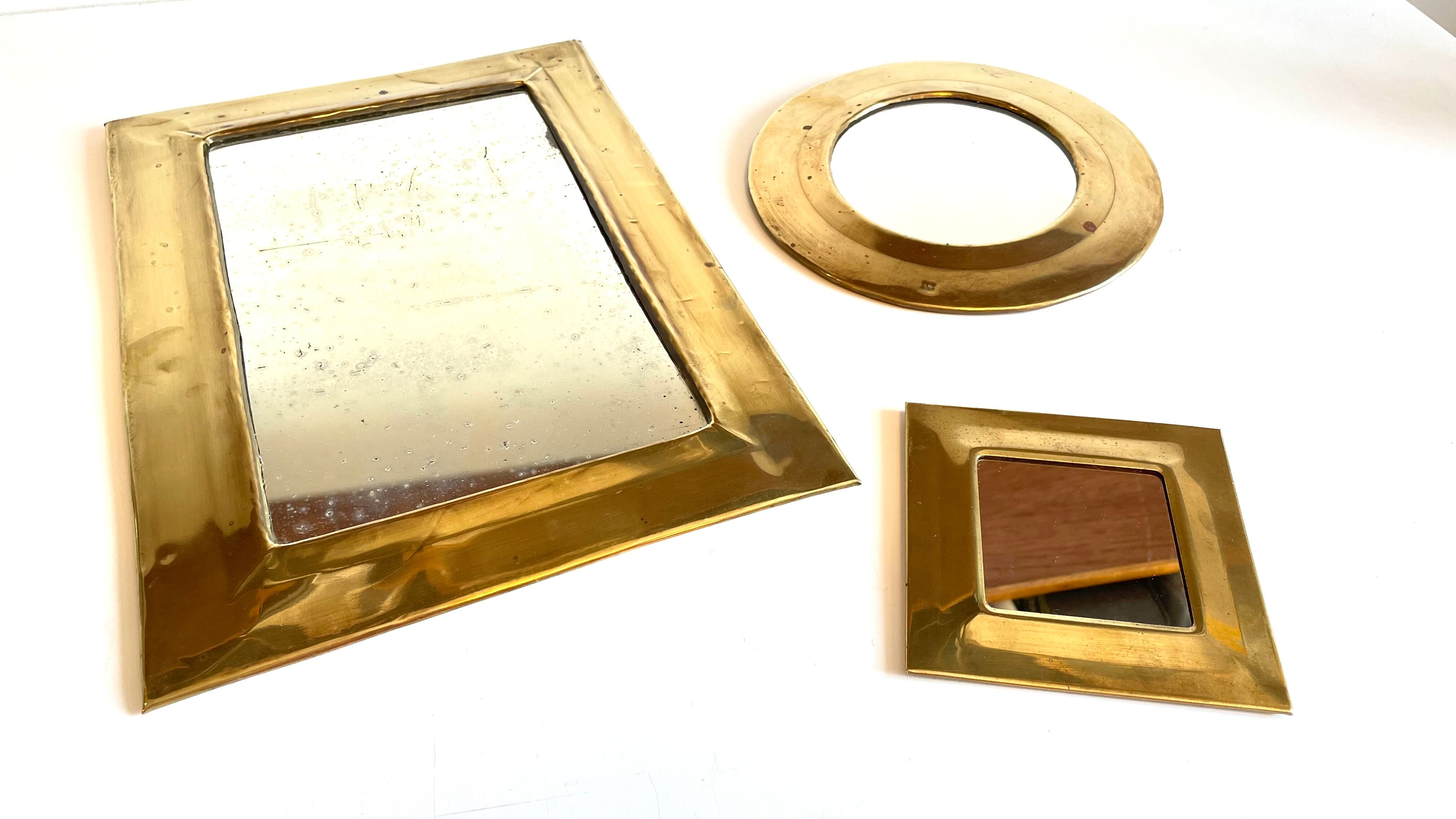 Trio de miroirs en laiton vintage