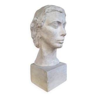 Buste en plâtre