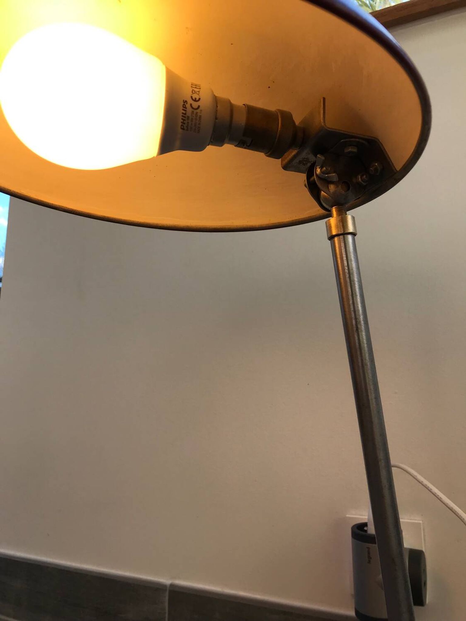 Vintage desk lamp from the 50s/60s.