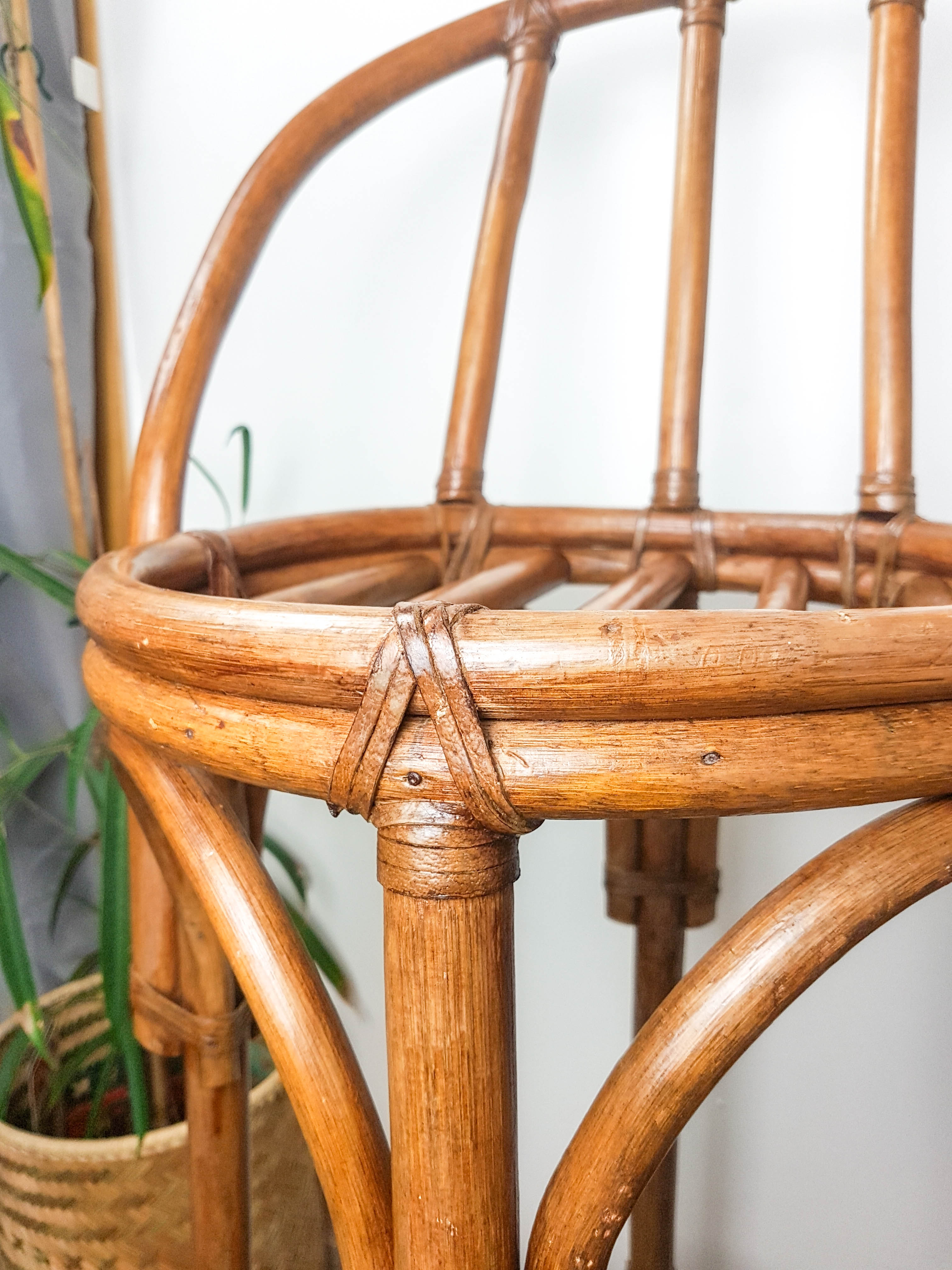 Wooden bistro set dime turned Thonet style