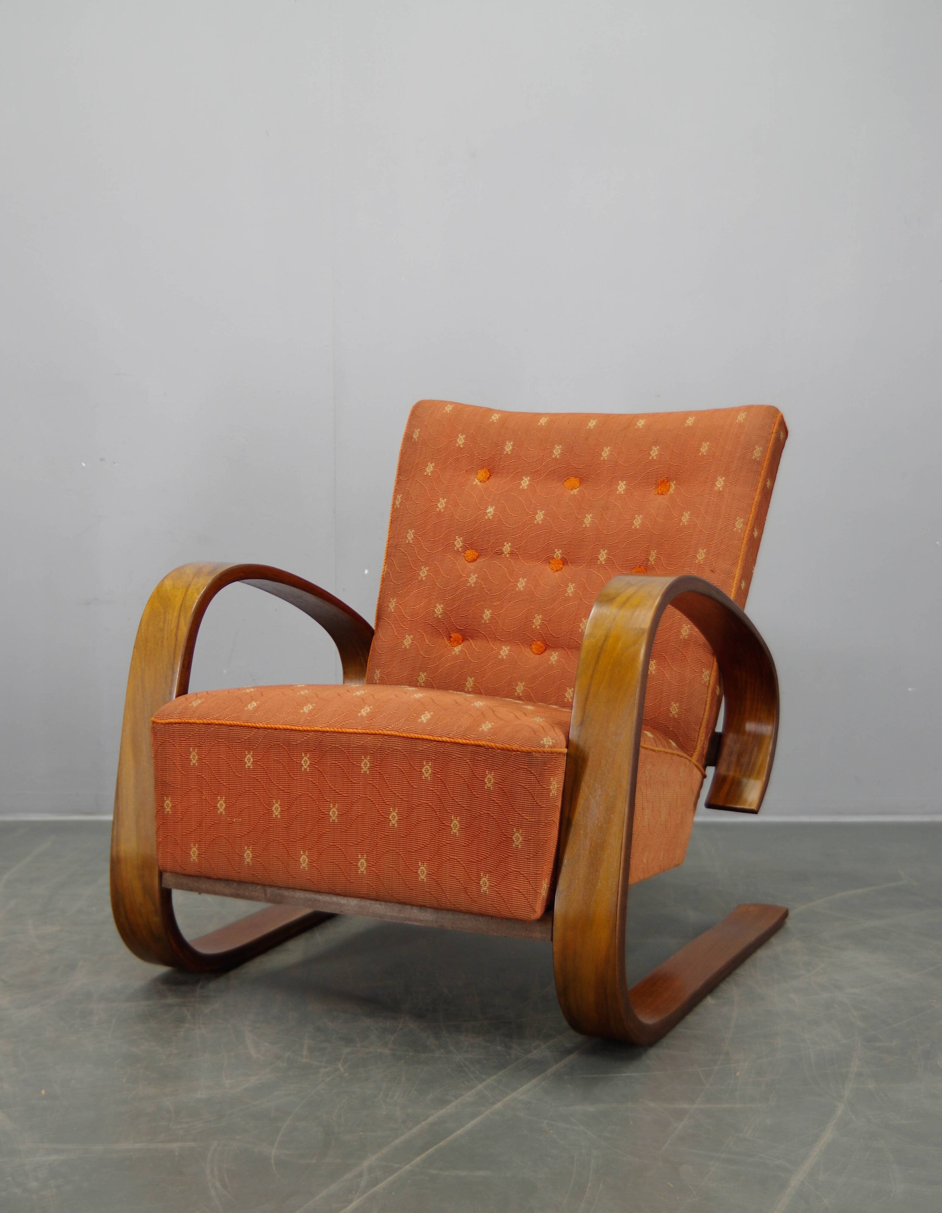 Tank Armchair by Miroslav Navratil, Laminated Bentwood, 1930s