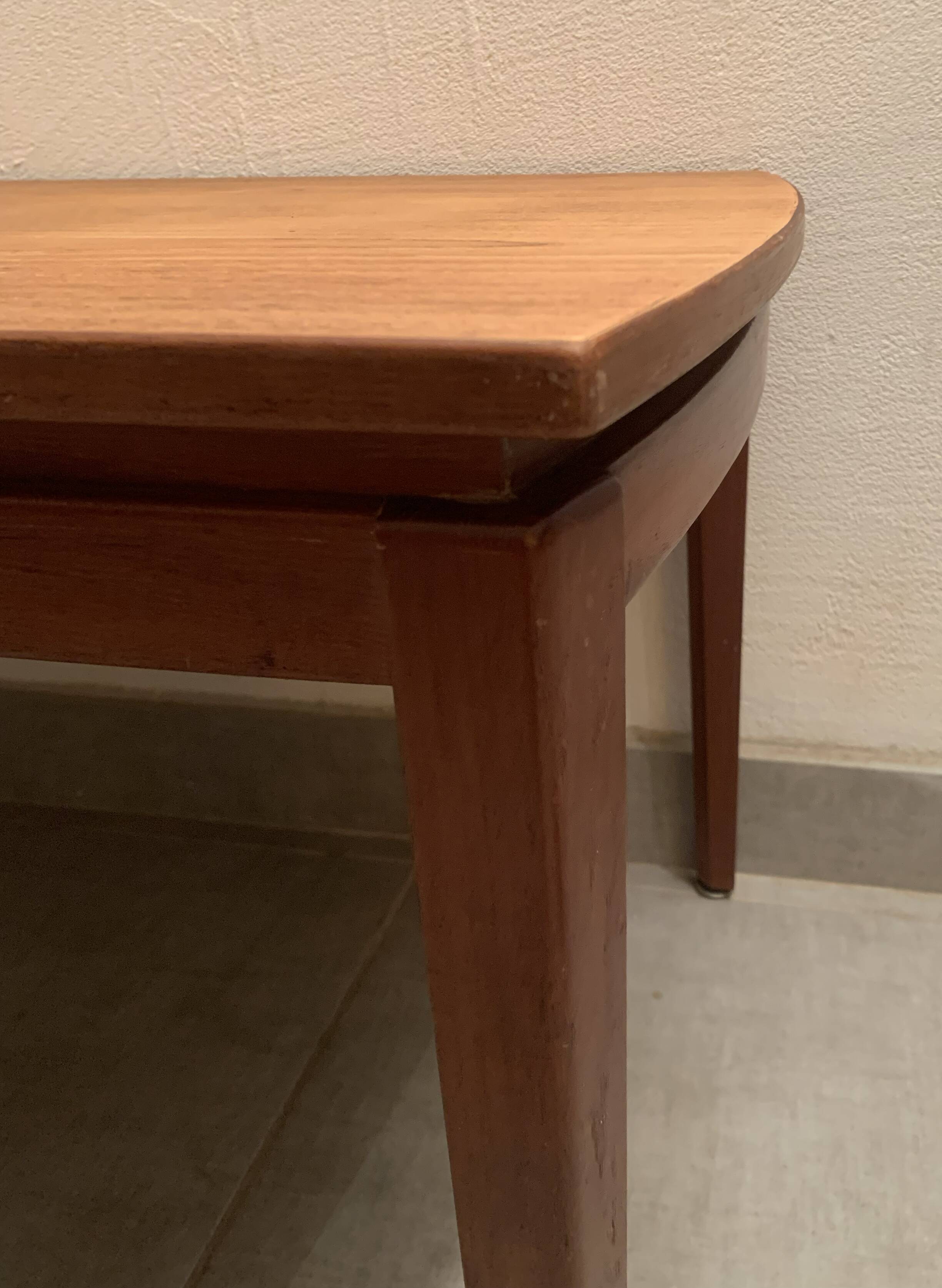 Large Scandinavian teak coffee table from the 60s