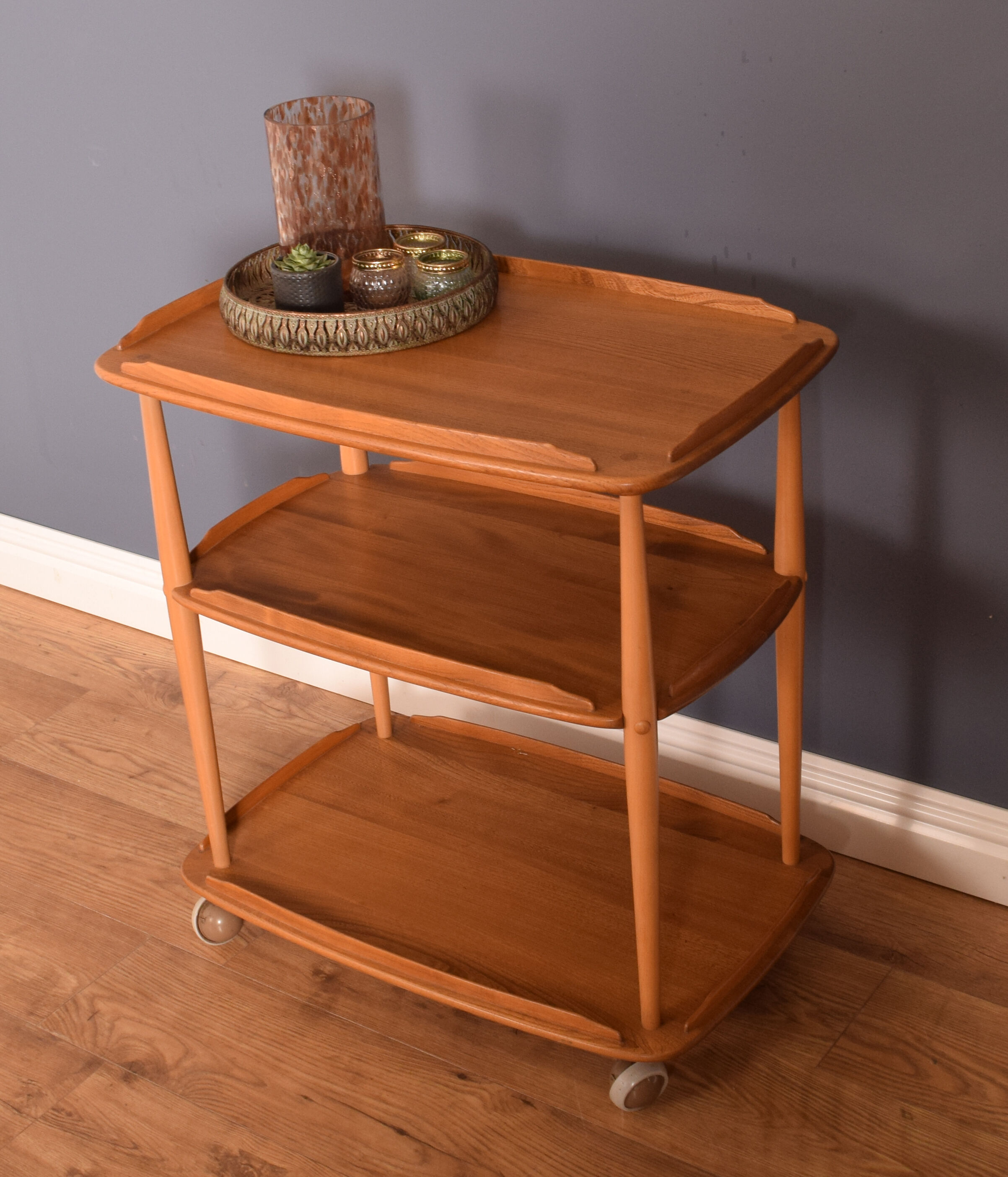 Ercol Elm Model 458 Drinks Trolley