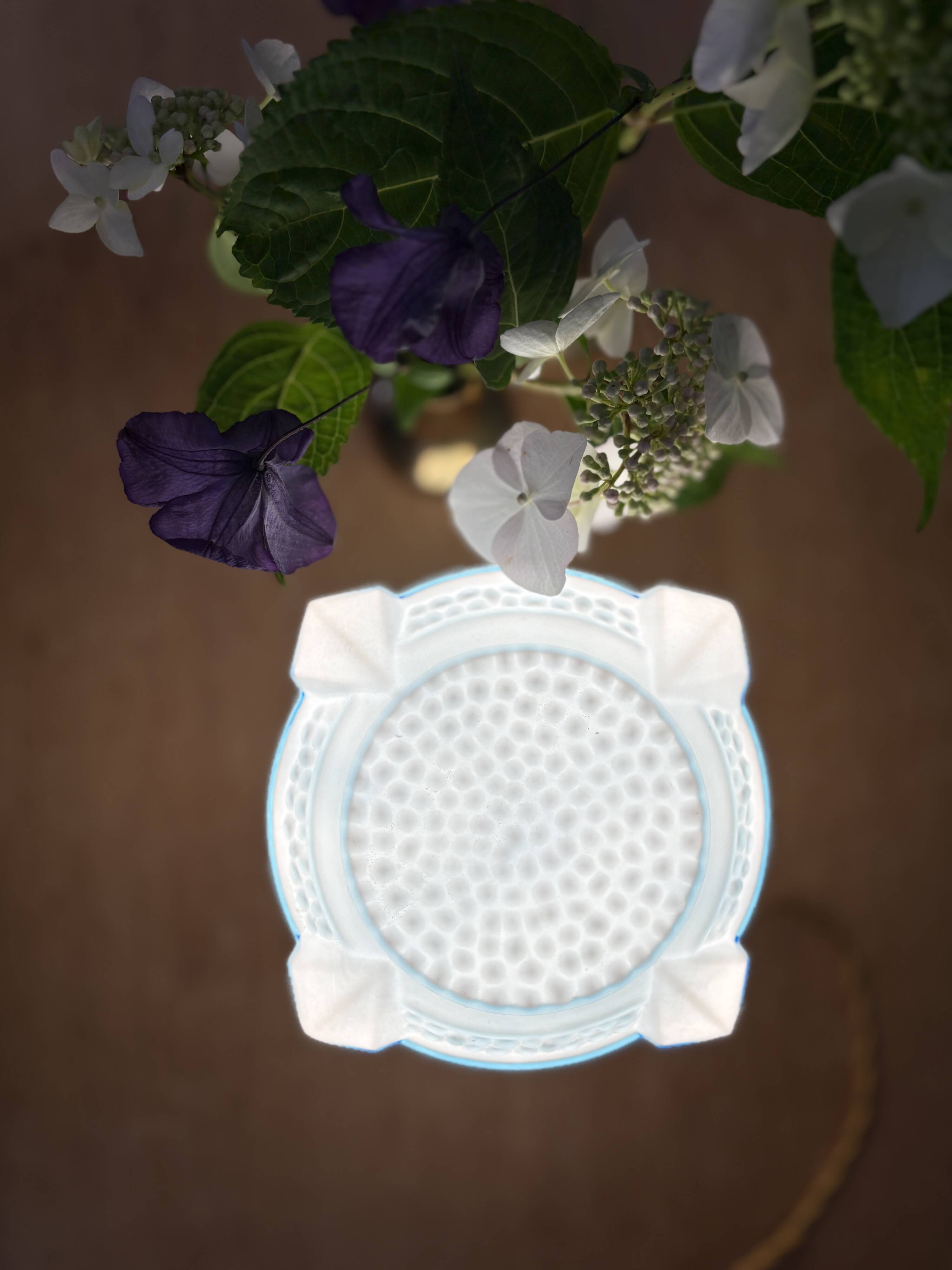 Vintage art deco globe table lamp in blue opaline