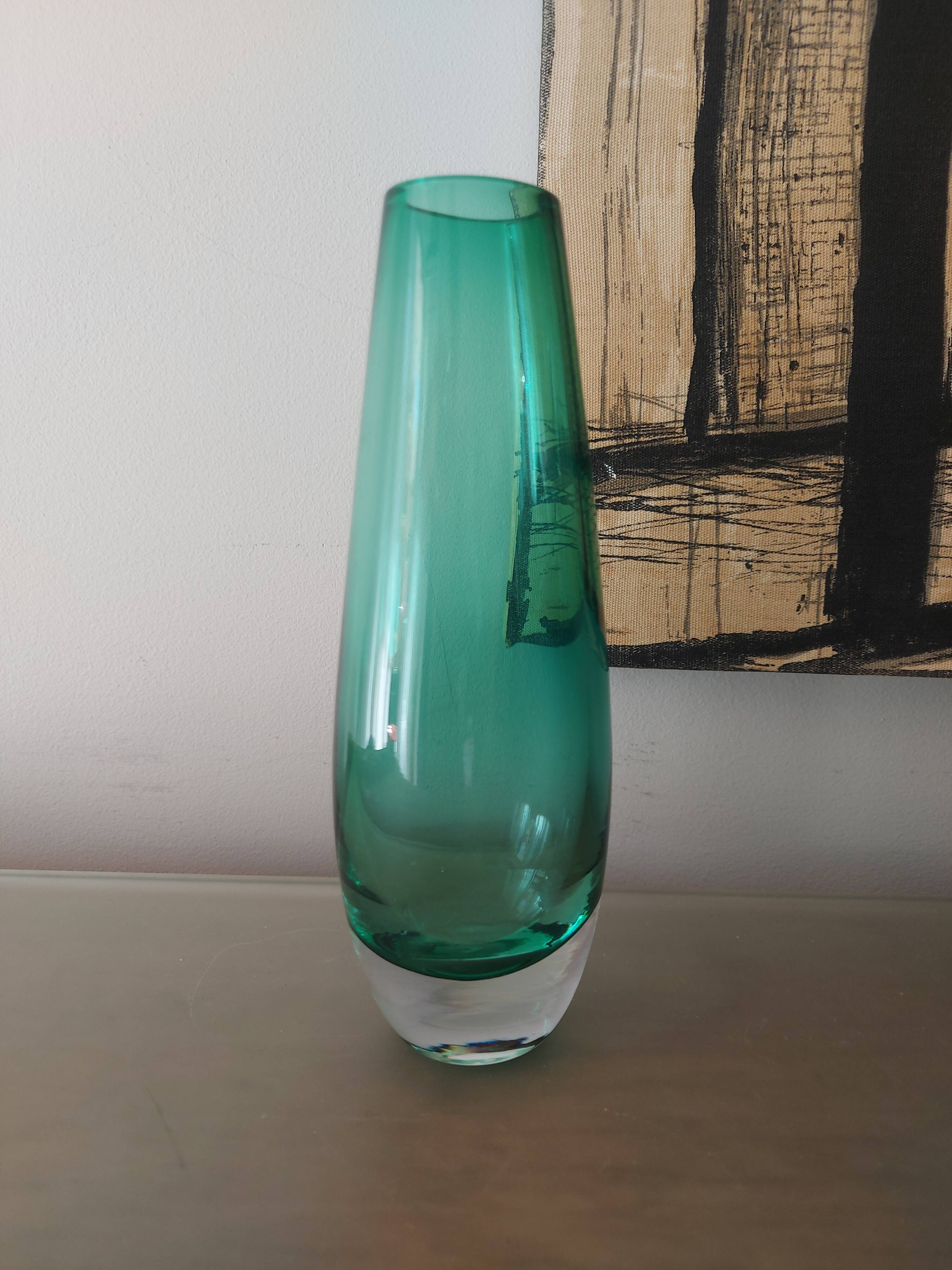 Glass vase