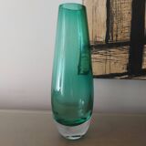 Glass vase