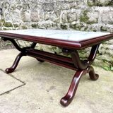 Coffee table in white marble and mahogany wood