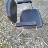 Pair of Unimob Lingua 97 armchairs