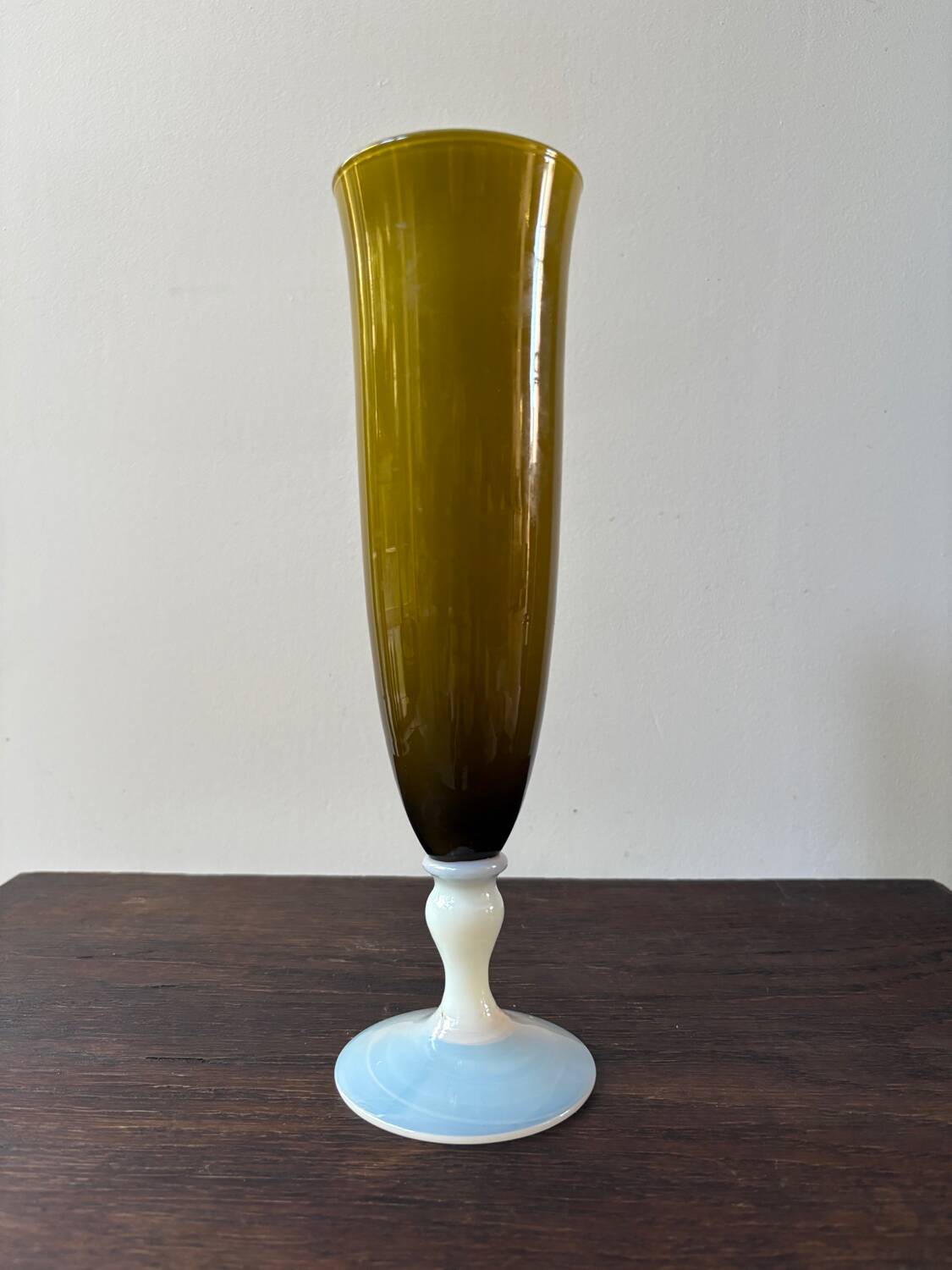 Empoli green glass vase with vintage bianco latte foot