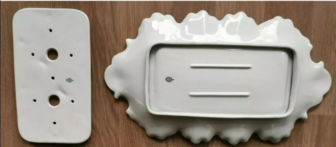 Limoges porcelain oyster service